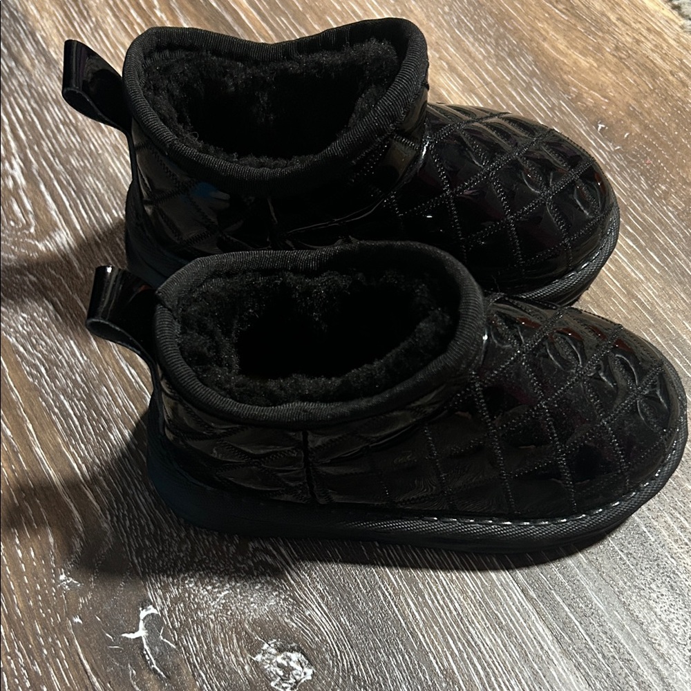 Brand new Black Quilted winter boots